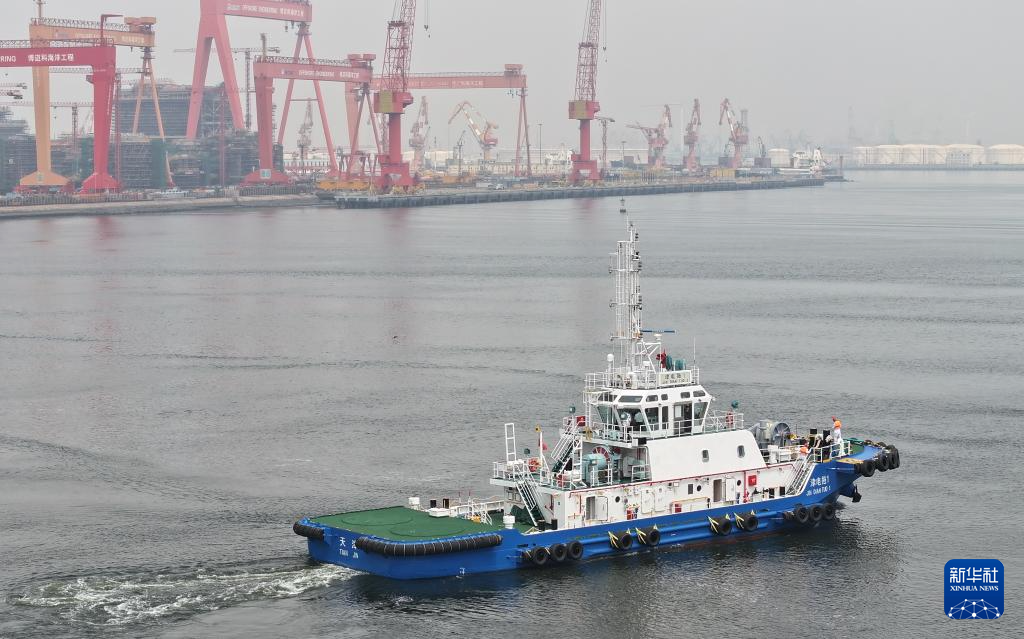 中国北方规模最大纯电动拖轮船队在天津投用