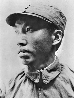 【文物里的抗战记忆】枪身斑驳将星陨:左权将军的铮铮铁骨 【文物里的抗战记忆】枪身斑驳将星陨:左权将军的铮铮铁骨