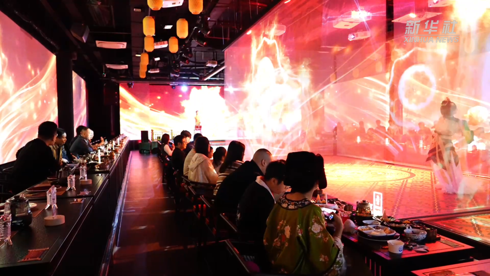 “双节”假日观察｜家国情、中国风、文化味，看文旅融合如何赋能假日经济