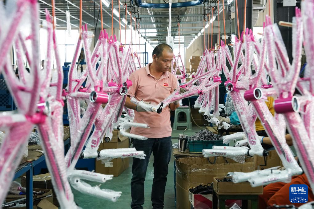 安徽五河:“小车轮”助力县域经济跑起来