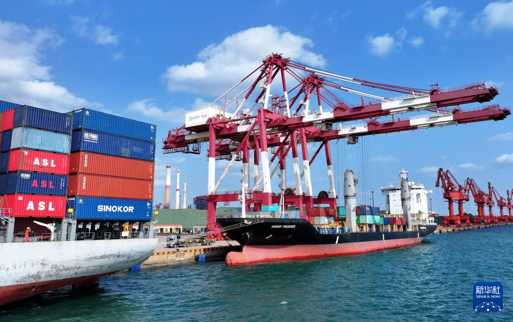 山东港口青岛港:搭建中日韩海上物流大通道