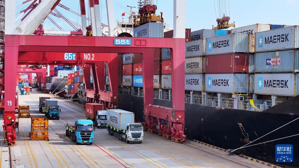 山东港口青岛港:搭建中日韩海上物流大通道