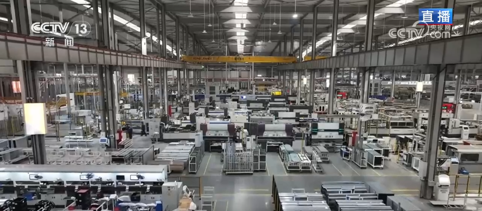 制造企业“以智应变”更新赛道 老旧电梯“焕新”让居民幸福感“一键直达”