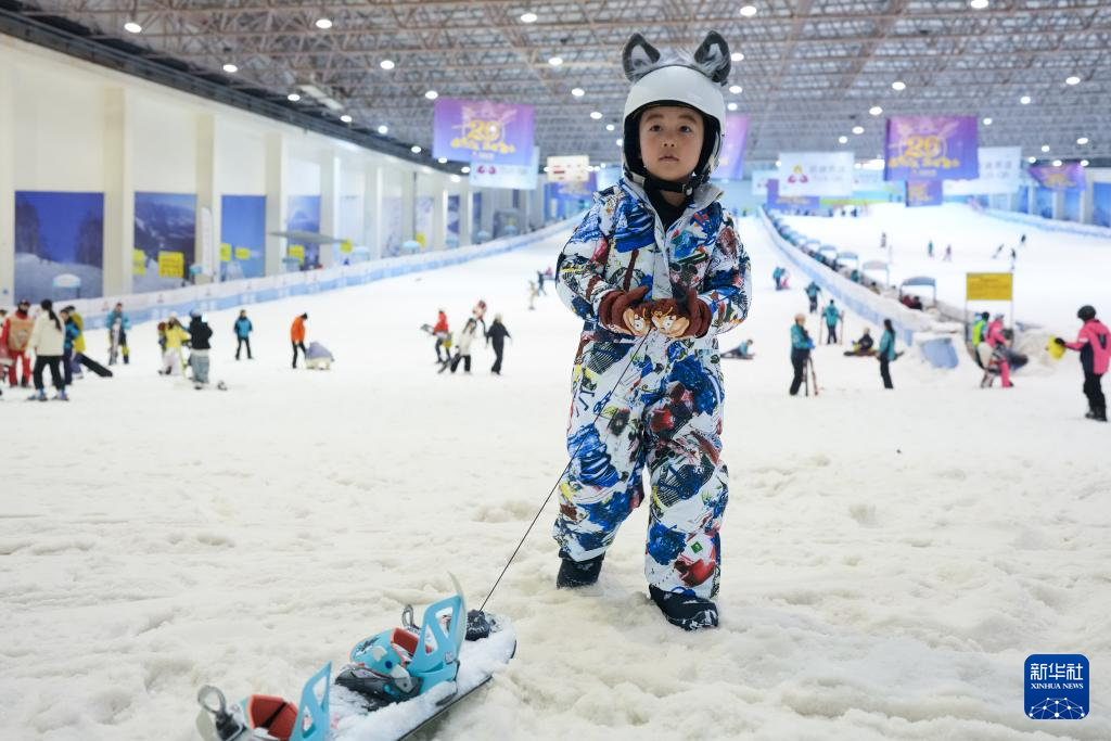冰雪产业万亿赛道里的“浙江风景”