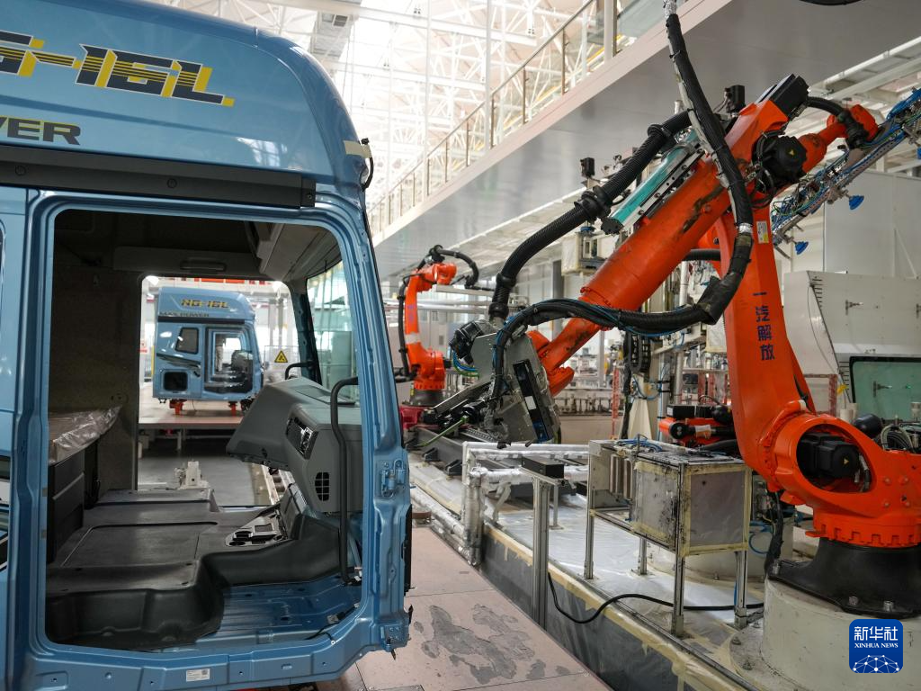 一汽解放:开足马力生产 力争新年“开门红”