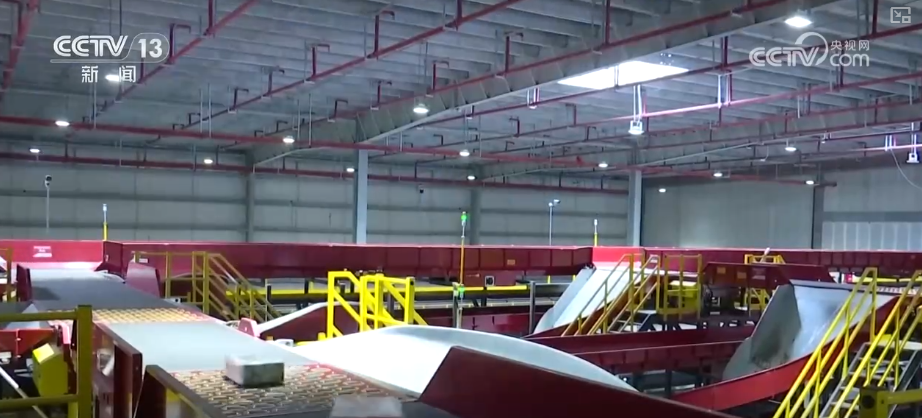 智慧赋能流通“大动脉” 透视物流业“含金量”十足数据解锁经济新“动”力