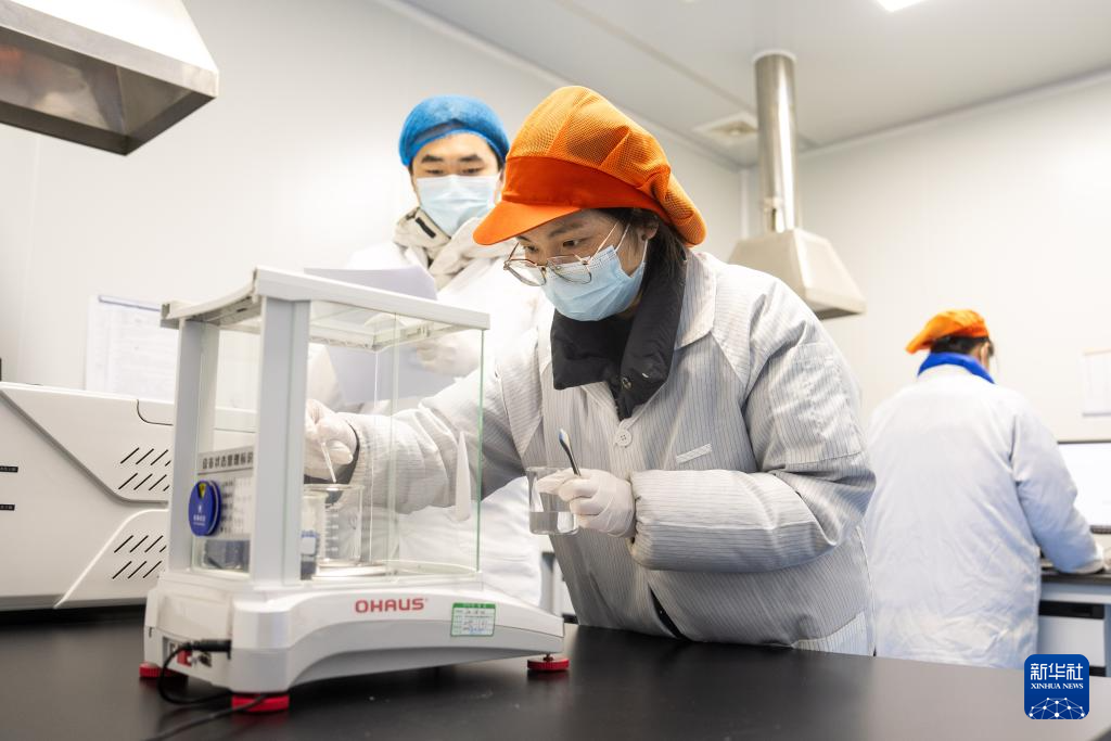 湖南常德:瞄准国际市场 赶制外贸订单