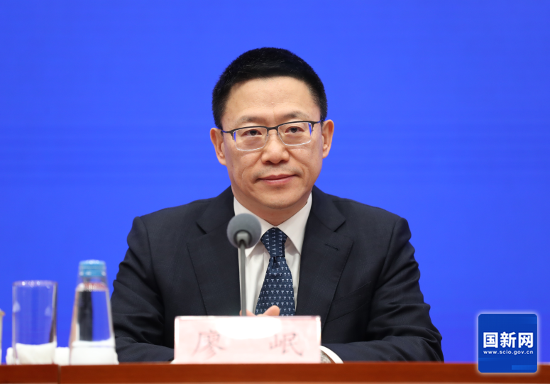 2025年积极的财政政策,为经济社会中长期可持续发展打下坚实基础 2025年积极的财政政策,为经济社会中长期可持续发展打下坚实基础