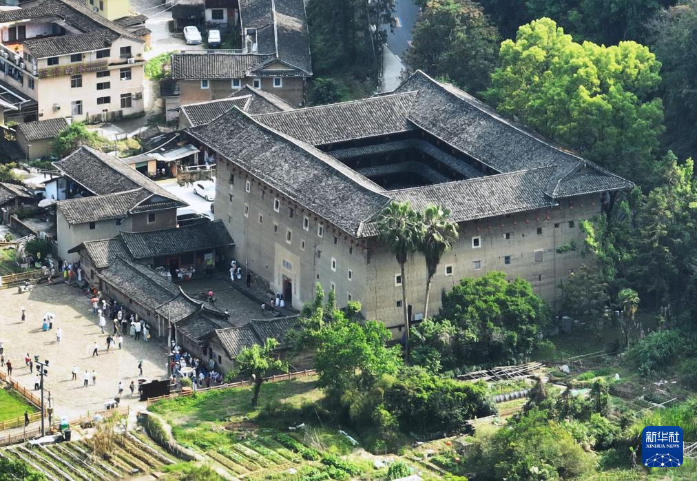 福建土楼:文旅融合促发展
