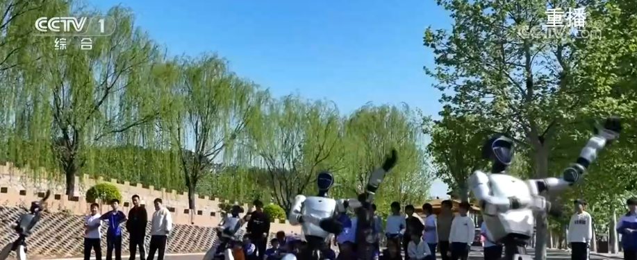 “科技+”“电影+”“赛事+” “五一”假期出游焕新彩文旅市场活力四射