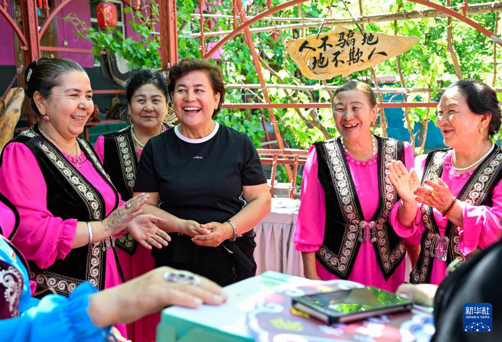 一碗奶茶里的民生温度