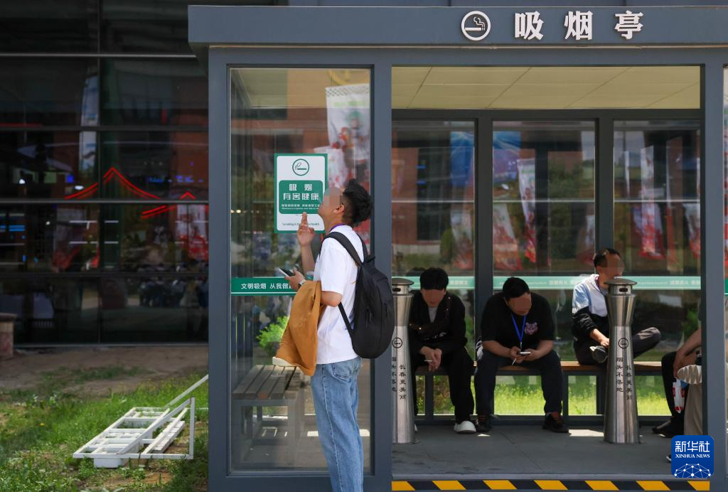 禁烟标识成摆设,二手烟治理为何“禁而不止”