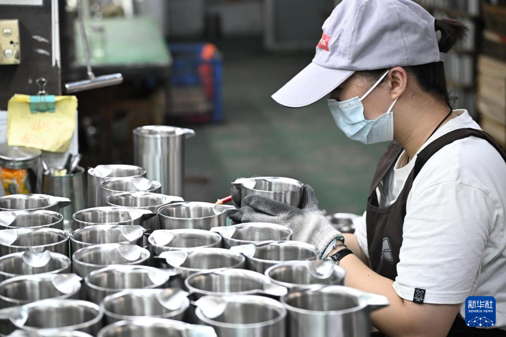 从“豆子”到“杯子” 江门打造咖啡产业全链条体系