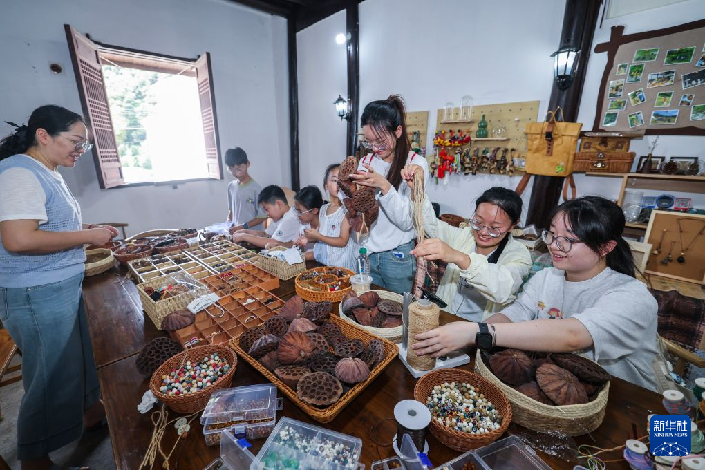美丽乡村开启夏日荷文化旅游季