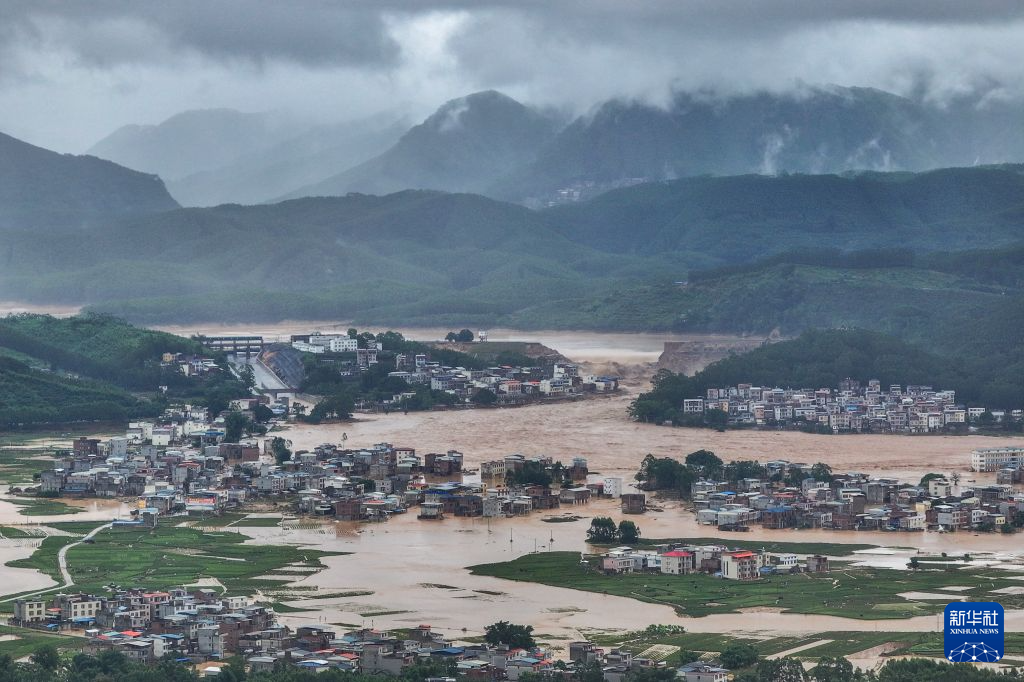 广西南宁多个水库出现险情 当地正组织转移群众