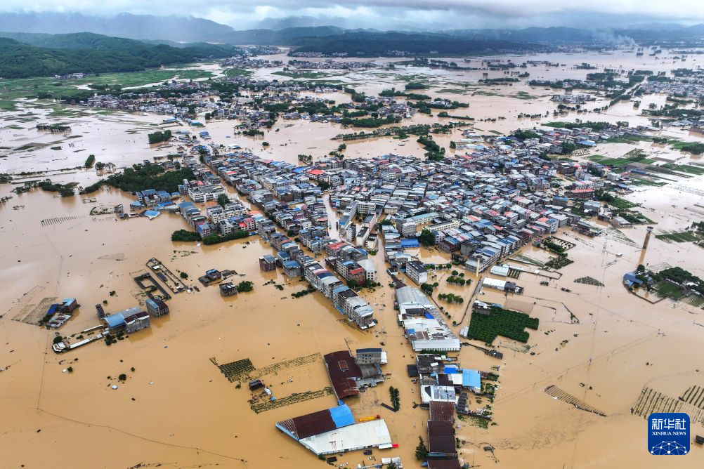 广西南宁多个水库出现险情 当地正组织转移群众