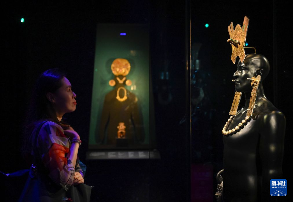 “世界树之巅:美洲古代文明大展”在上海博物馆开幕