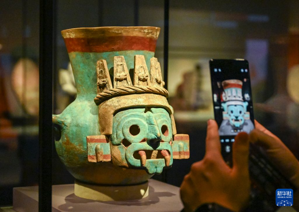 “世界树之巅:美洲古代文明大展”在上海博物馆开幕