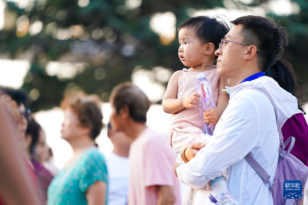 哈尔滨:“冰城夏都”活力涌动 多彩文旅解锁清凉盛夏